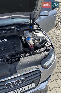 Седан Audi A4 2014 в 