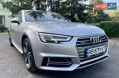 Седан Audi A4 2018 в 