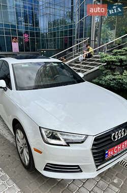 Седан Audi A4 2016 в Львові
