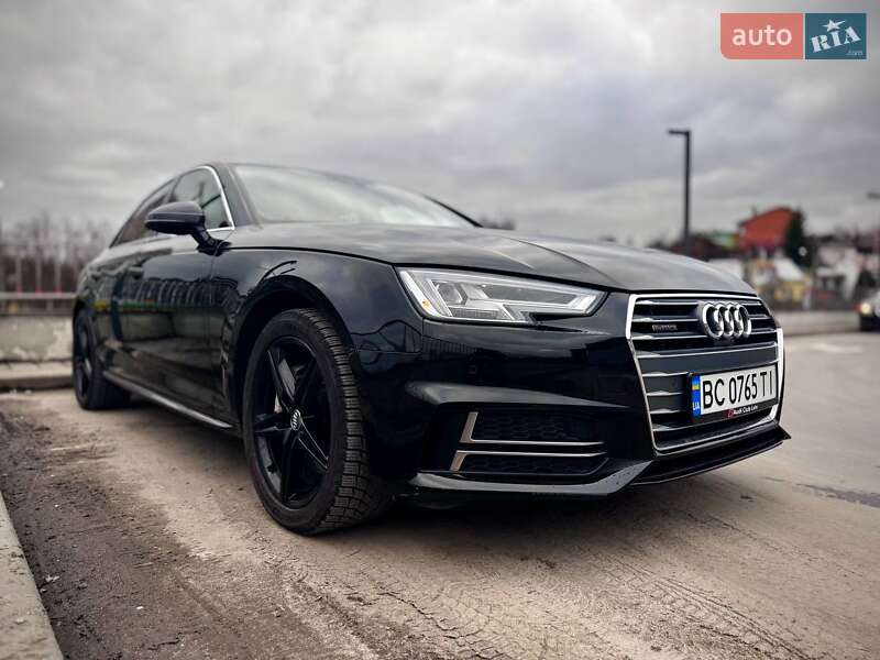 Седан Audi A4 2018 в 