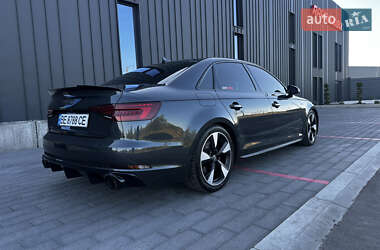 Седан Audi A4 2018 в 