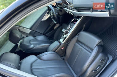 Универсал Audi A4 2018 в 