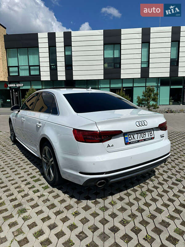 Седан Audi A4 2016 в Хмельницком