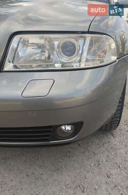 Универсал Audi A4 1999 в 