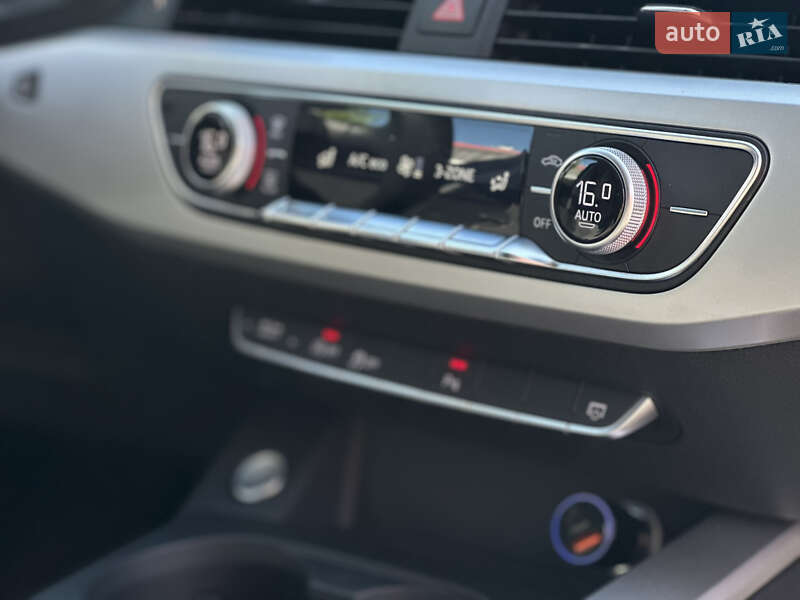 Универсал Audi A4 2017 в Львове