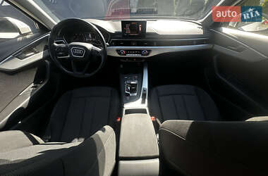 Универсал Audi A4 2017 в 