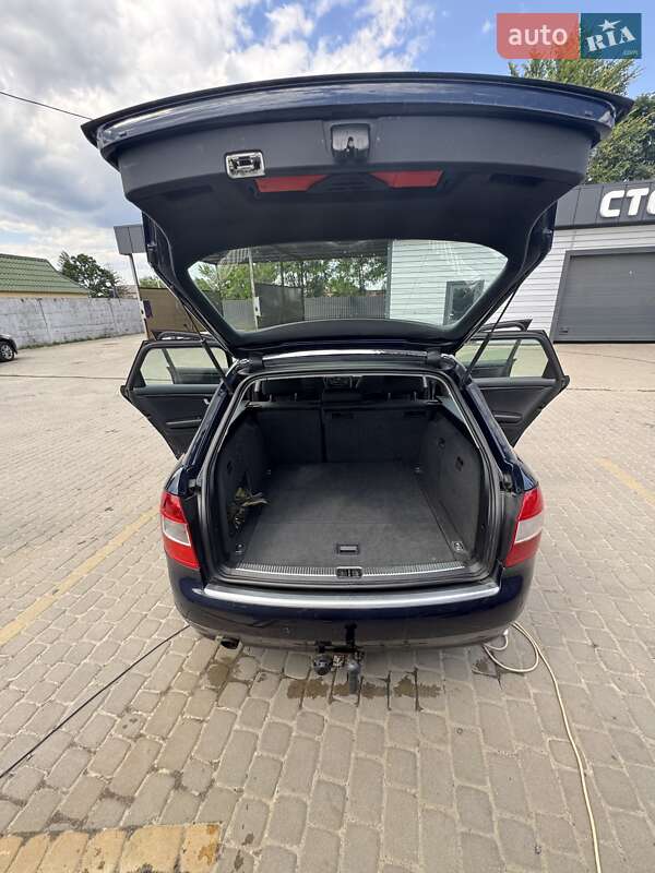 Универсал Audi A4 2004 в Томашгороде