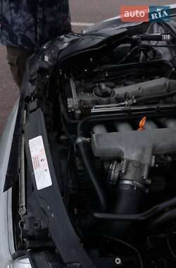 Седан Audi A4 2004 в 