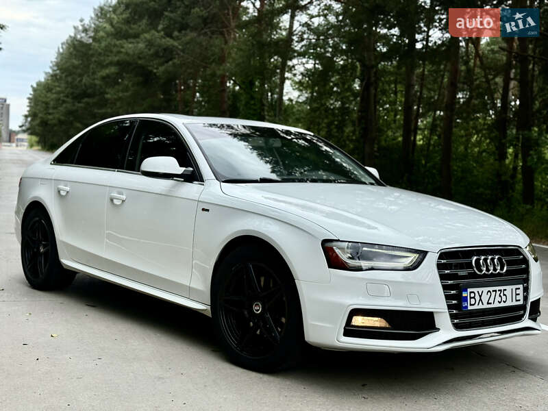 Седан Audi A4 2013 в 