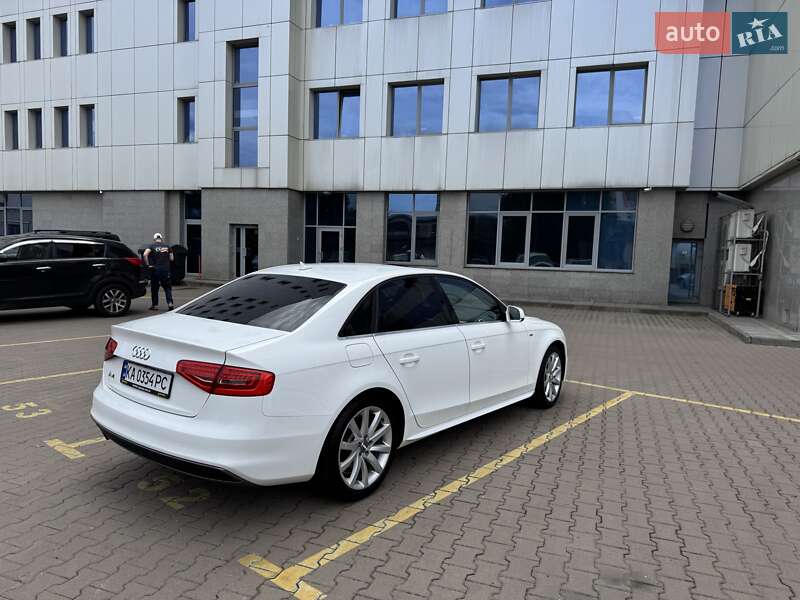 Седан Audi A4 2013 в Киеве