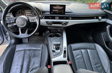 Седан Audi A4 2017 в Киеве