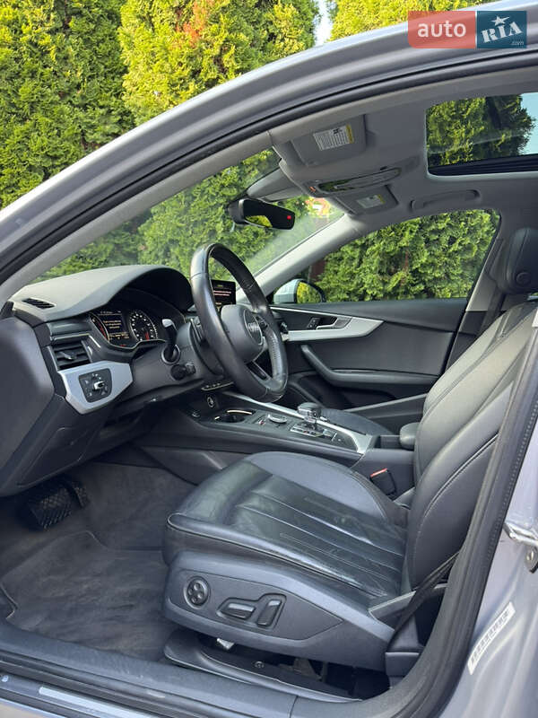 Седан Audi A4 2017 в Киеве