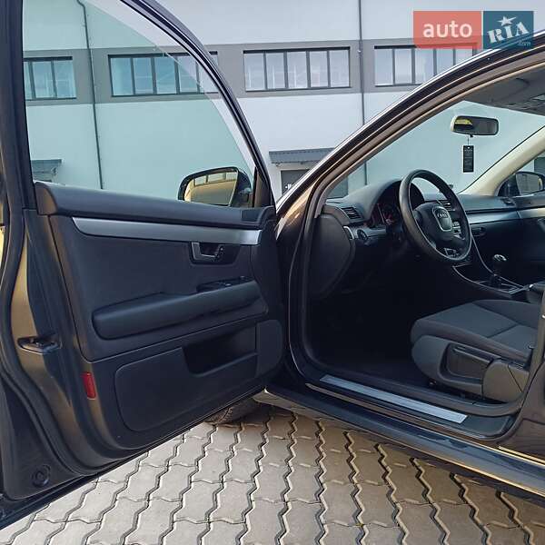 Седан Audi A4 2006 в Бориславе