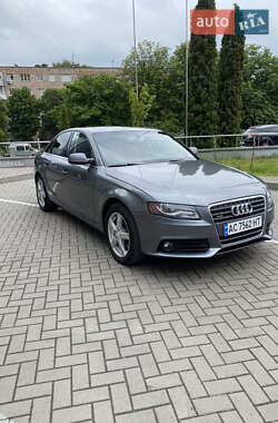 Седан Audi A4 2012 в 