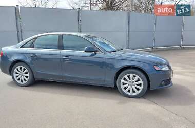 Седан Audi A4 2011 в Києві