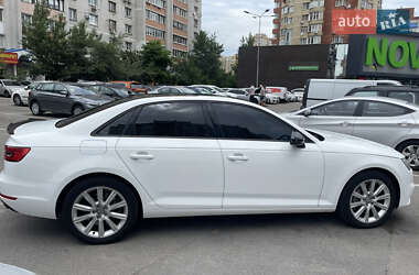 Седан Audi A4 2016 в 