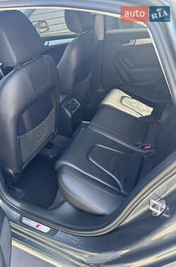 Седан Audi A4 2014 в 