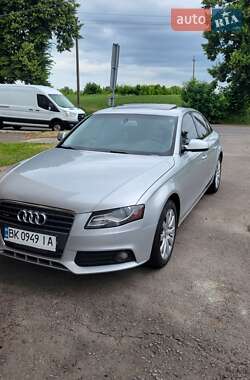 Седан Audi A4 2012 в Рівному