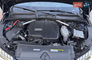 Седан Audi A4 2023 в 