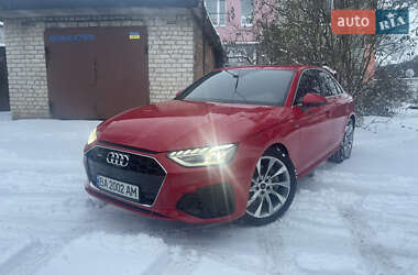 Седан Audi A4 2020 в Побужском