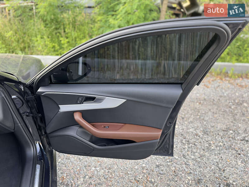 Седан Audi A4 2016 в Самборе