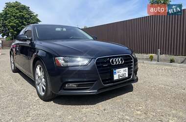 Седан Audi A4 2012 в Луцьку
