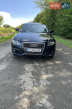 Седан Audi A4 2011 в Ивано-Франковске