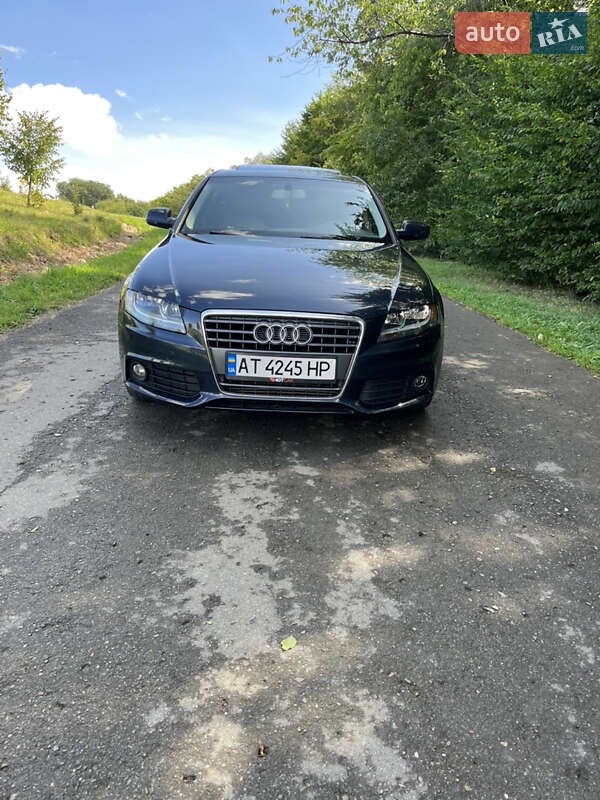 Седан Audi A4 2011 в 