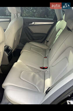 Седан Audi A4 2011 в 