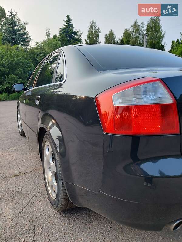 Седан Audi A4 2003 в Киеве