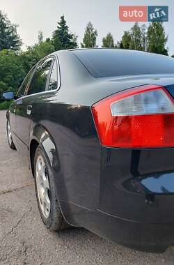 Седан Audi A4 2003 в 