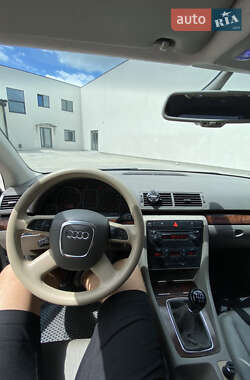 Универсал Audi A4 2005 в 
