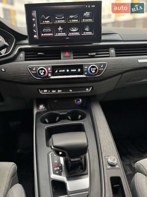 Седан Audi A4 2021 в Броварах