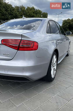 Седан Audi A4 2014 в 