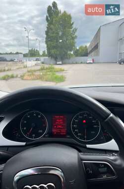 Седан Audi A4 2012 в Полтаве