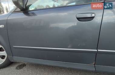 Седан Audi A4 2001 в 