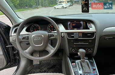 Седан Audi A4 2011 в 