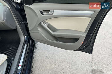 Седан Audi A4 2011 в 