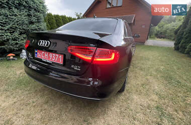 Седан Audi A4 2015 в 