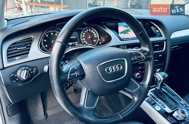 Седан Audi A4 2012 в 