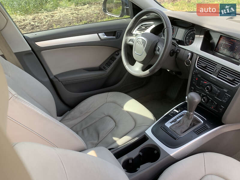 Универсал Audi A4 2010 в Сумах