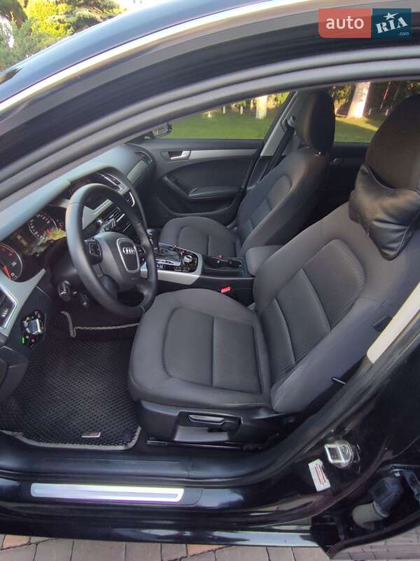 Универсал Audi A4 2010 в Ровно