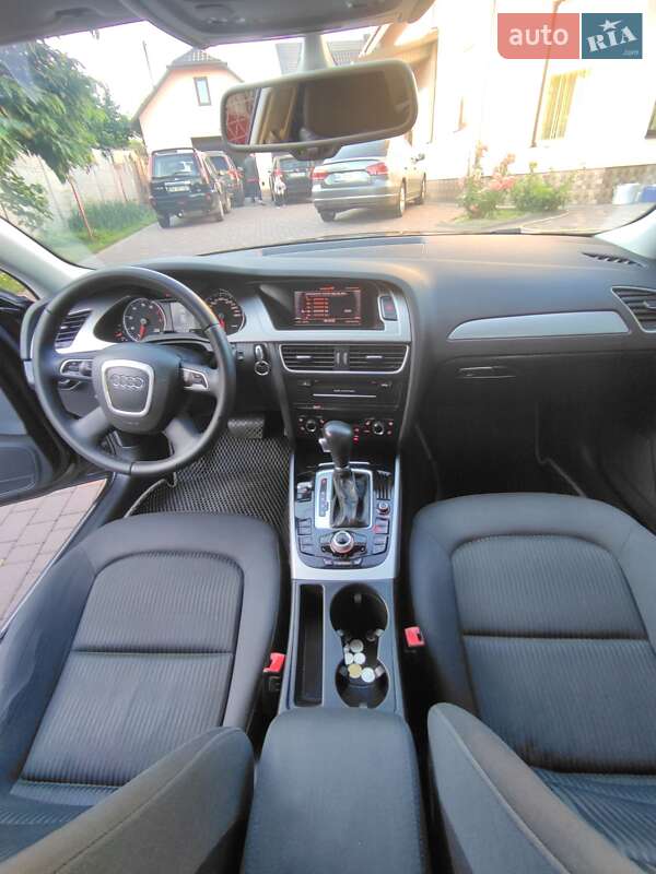 Универсал Audi A4 2010 в Ровно