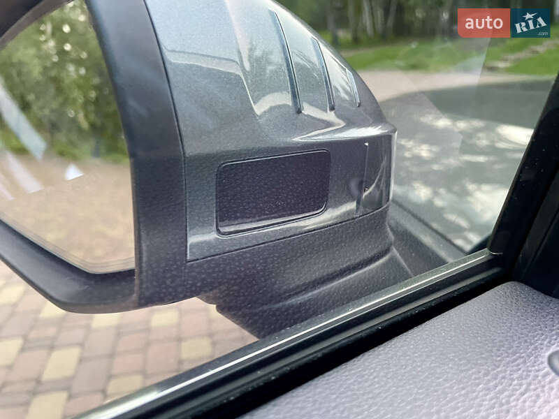 Седан Audi A4 2016 в Харькове