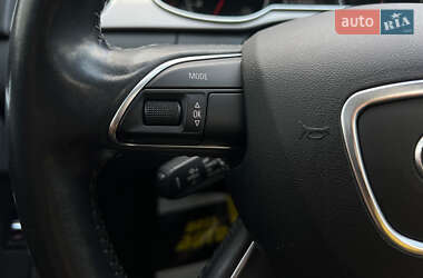 Седан Audi A4 2013 в 