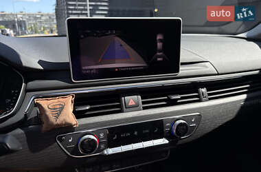 Седан Audi A4 2016 в 