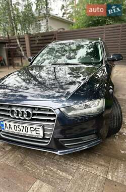 Универсал Audi A4 2012 в 