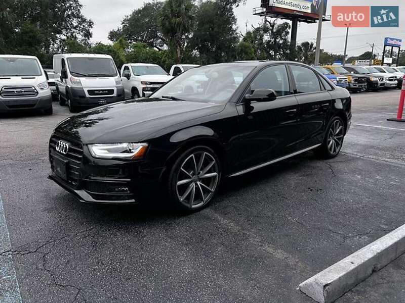 Седан Audi A4 2015 в Львове