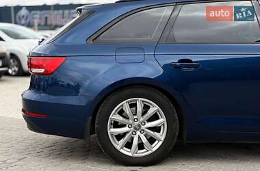 Универсал Audi A4 2017 в 