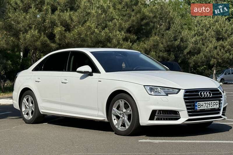 Седан Audi A4 2017 в Киеве